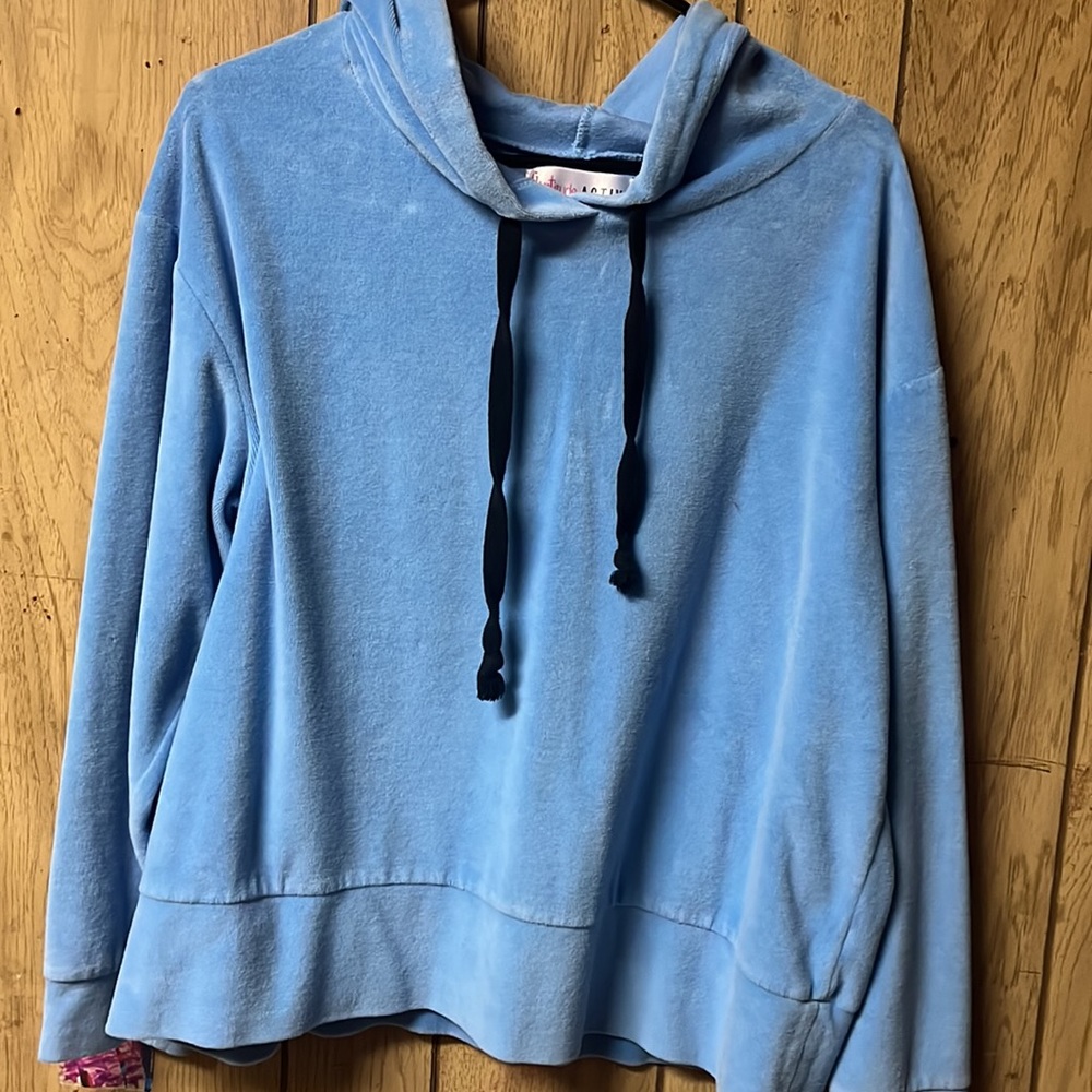 Sweater - Picture 3 of 4